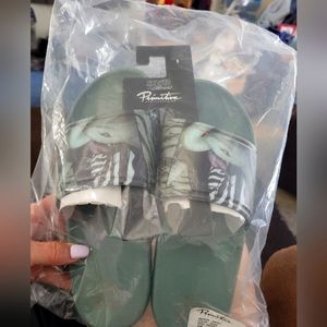 Mens slides. NEW size 9M. Primitive Company. Cool Design